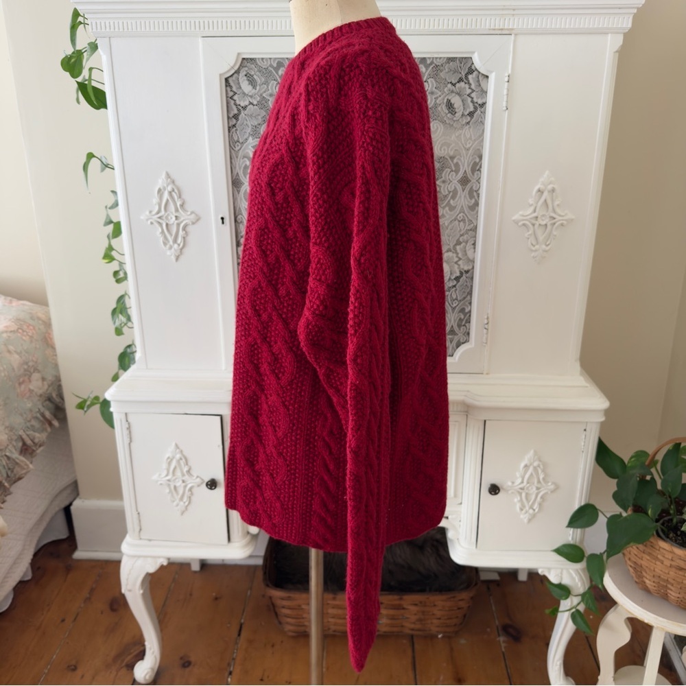 Vintage Red J. Crew Hand Knit Chunky
Cable Knit Lambswool Sweater Jumper - Picture 3 of 9